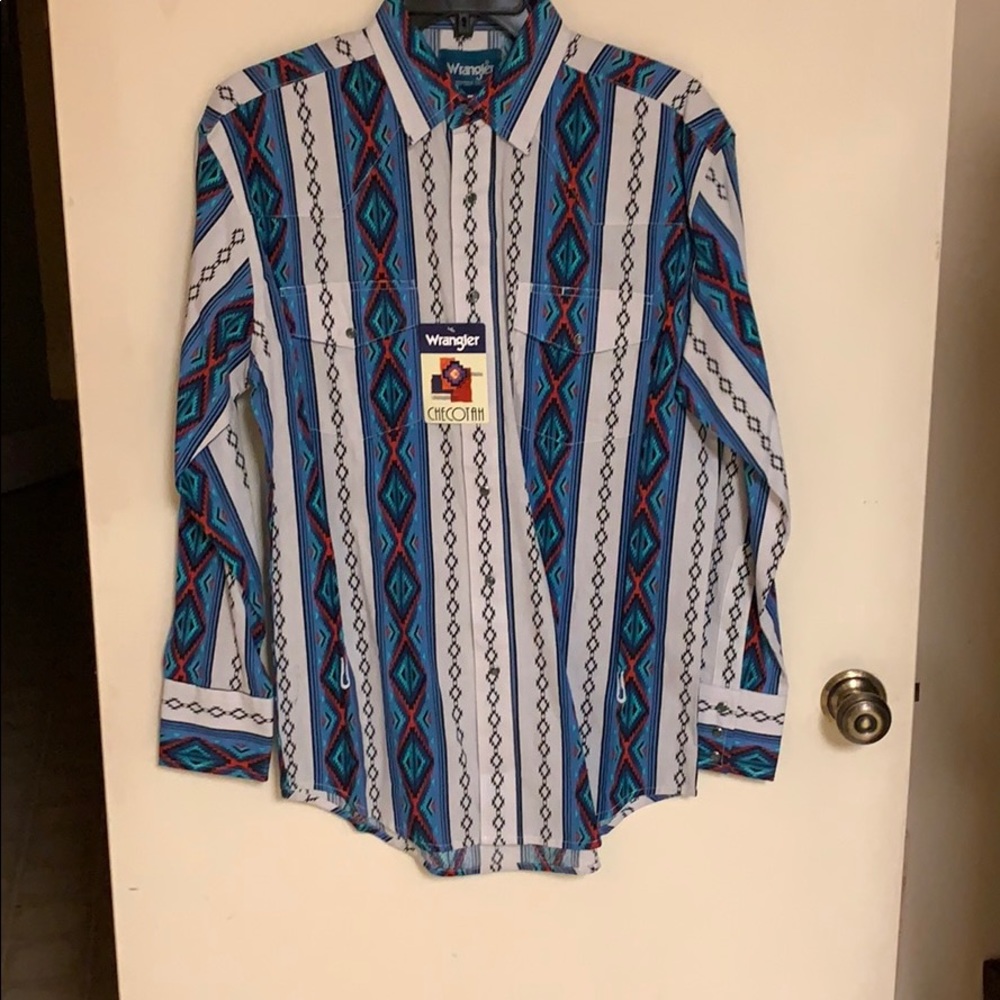 Wrangler long sleeve.